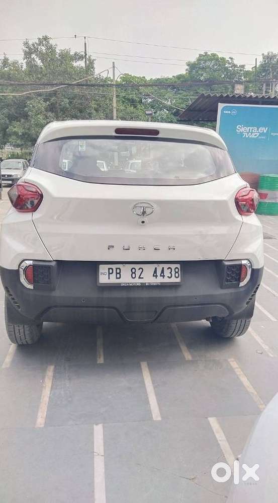 Tata Punch Accomplished Amt, 2022, Petrol