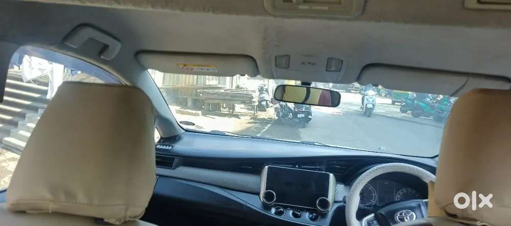 Toyota Innova Crysta 2019 Diesel 195000 Km Driven