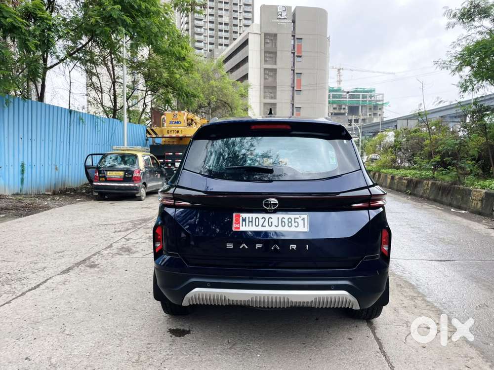Tata Safari Accomplished Dark Edition, 2024, Diesel