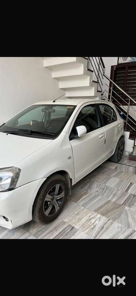 Toyota Car Diesel 2012