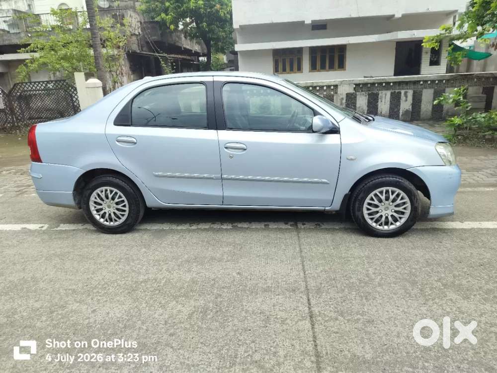 Toyota Etios 1.5 G, 2011, Petrol