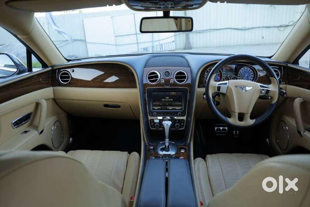 Bentley Flying Spur V8 Petrol, 2014, Petrol