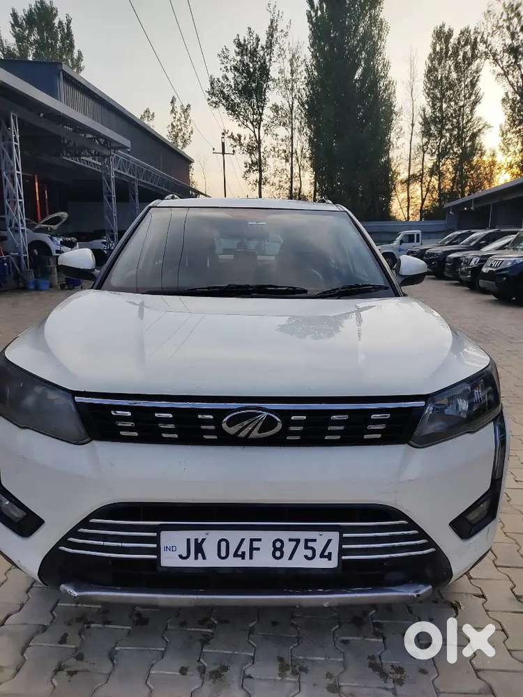 Mahindra Xuv300 2020 Diesel Well Maintained Insured And Non Accidental