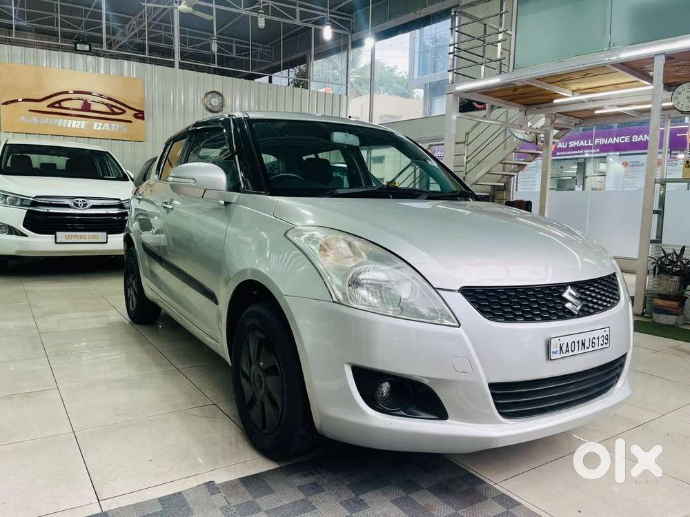 Maruti Suzuki Swift Vxi 1.2 Abs Bs-iv, 2014, Petrol