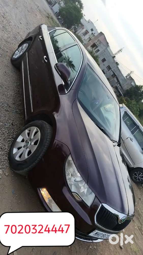 Skoda Superb 2013 Petrol 950000 Km Driven