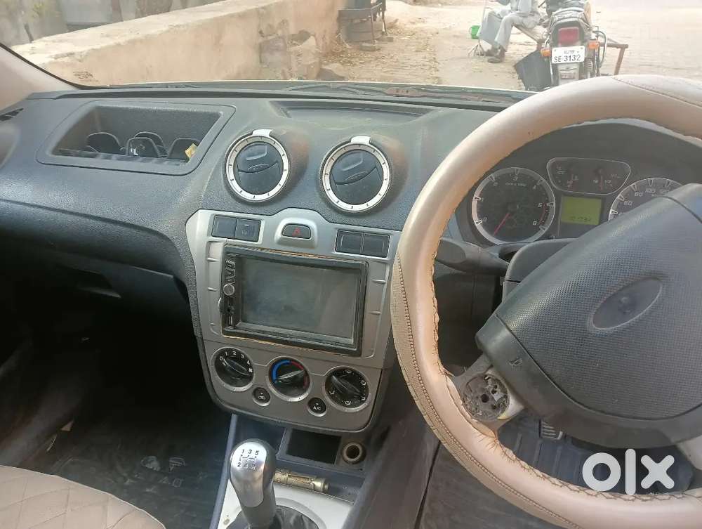 Ford Fiesta Classic 2012 Diesel 100000 Km Driven