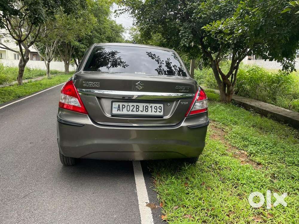 Maruti Suzuki Swift Dzire 2017 Diesel Well Maintained
