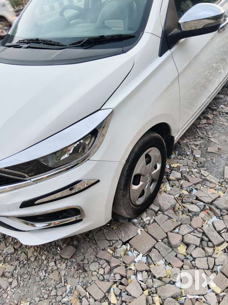 Tata Tiago 1.2 Revotron Xt (o), 2021, Petrol