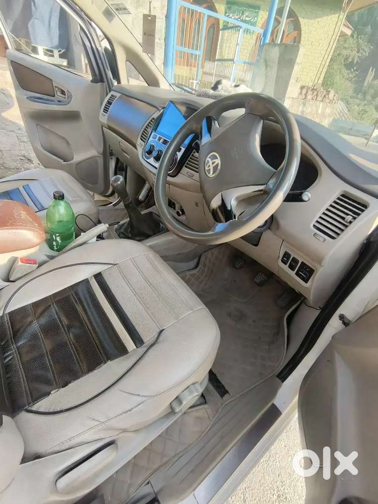 Toyota Innova 2012 Diesel 400000 Km Driven