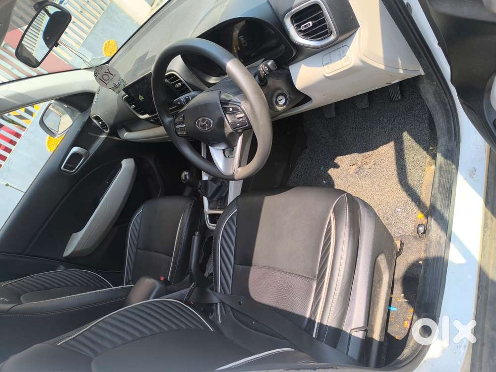 Hyundai Venue S Plus Mt 1.2 Kappa, 2022, Petrol