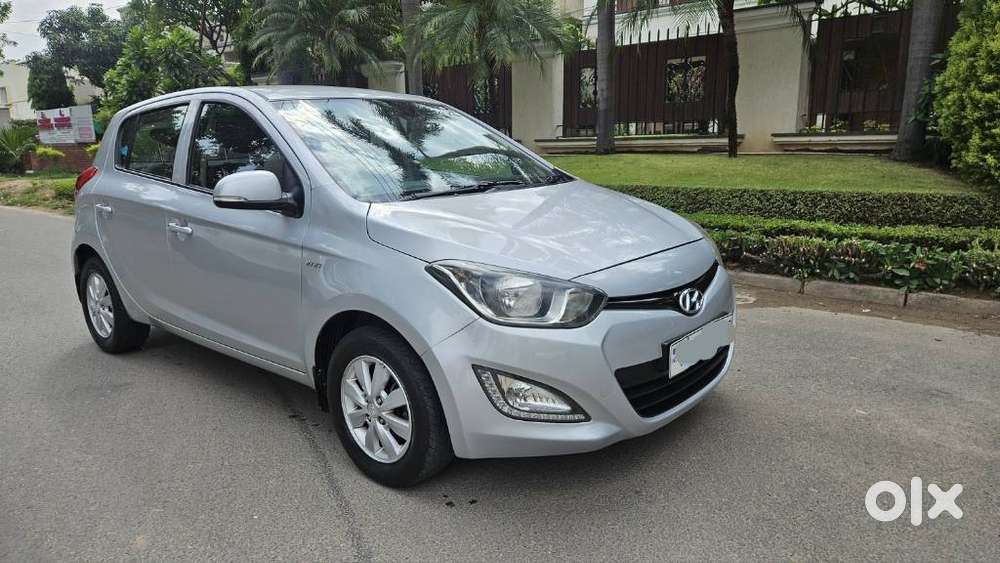 Hyundai I20 Sportz Plus, 2014, Petrol