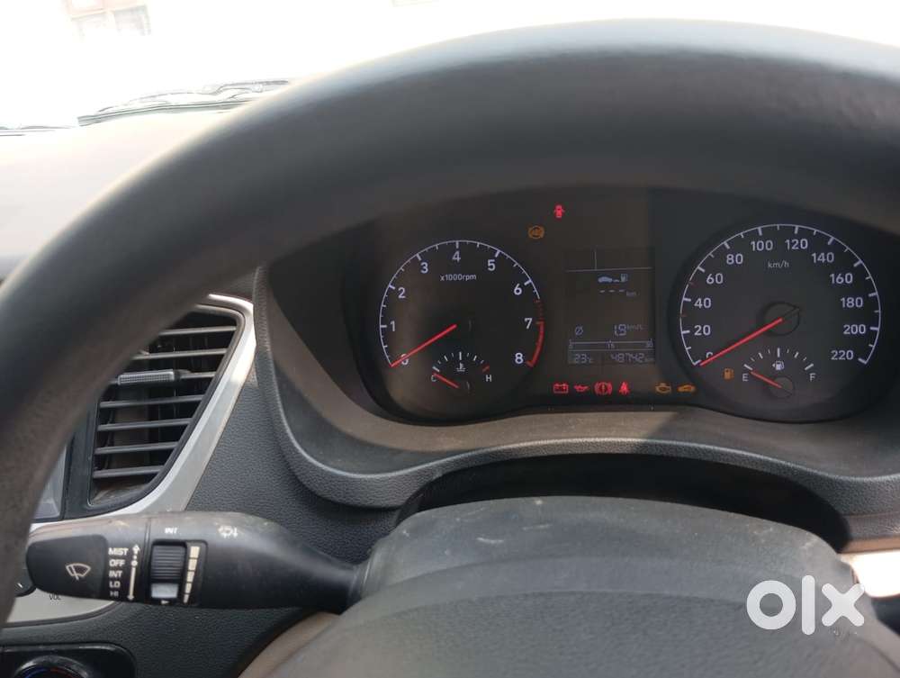 Hyundai Verna 1.5 Sx Vtvt, 2018