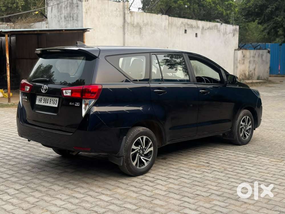 Toyota Innova Crysta [ ] 2.4 Gx At 7 Str, 2021, Diesel