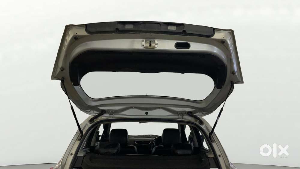 Maruti Suzuki Swift 1.2 Lxi (o), 2015, Petrol
