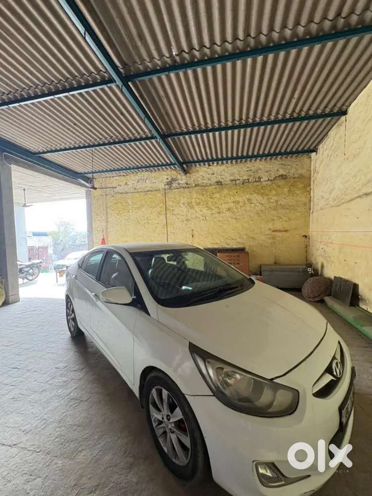 New Car 2011 Model All Functions Working Koi Kam Kharcha Nai