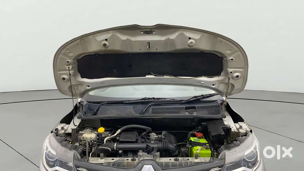 Renault Triber Rxz, 2019, Petrol