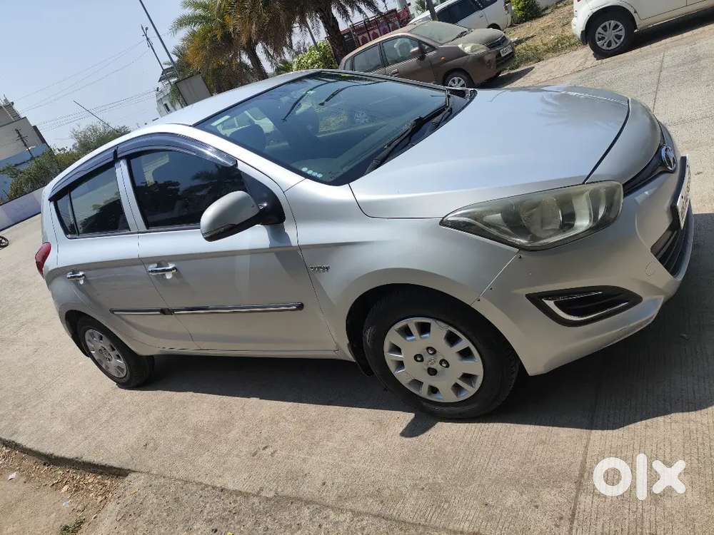 Hyundai I20 2012 Petrol 106000 Km Driven
