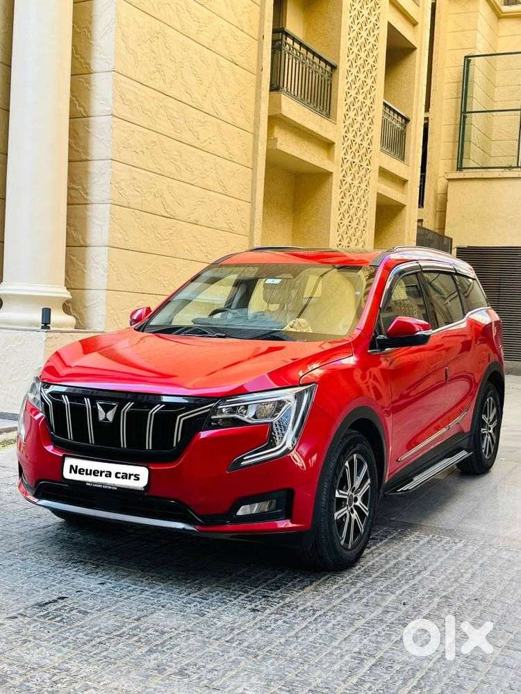 Mahindra Xuv700 2.0 Ax 7 Petrol Mt Str, 2022, Petrol