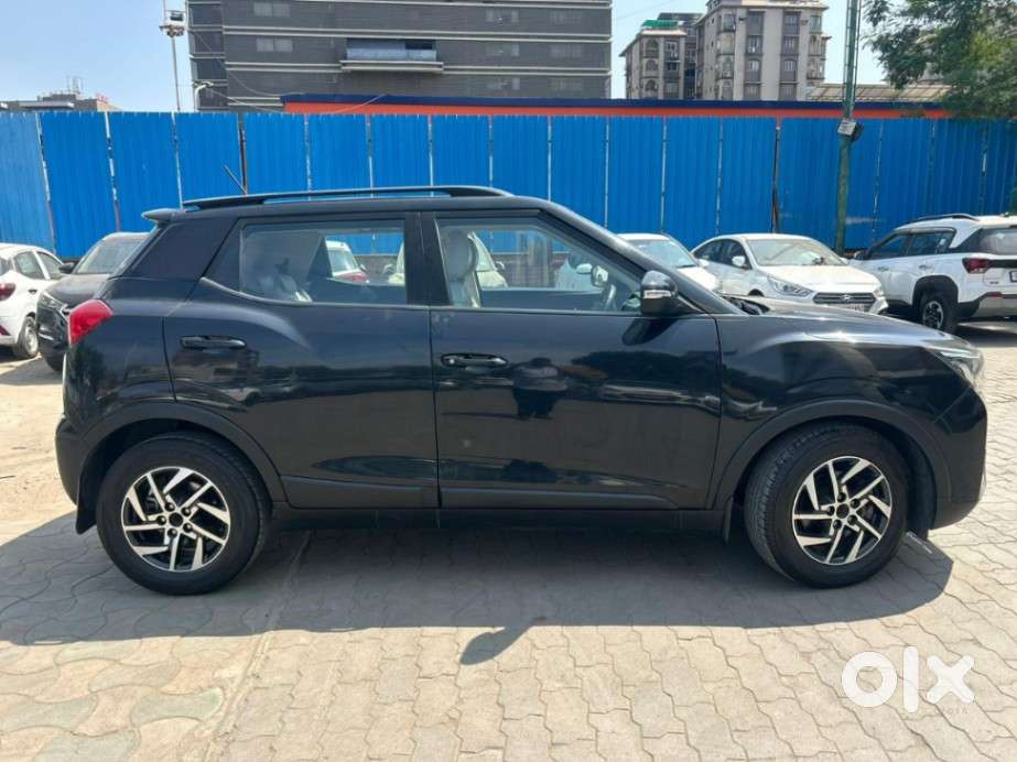 Mahindra Xuv300 W8, 2021, Petrol