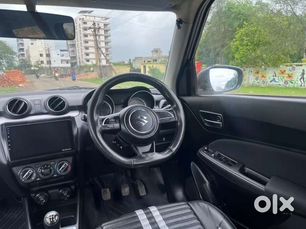 Maruti Suzuki Swift Vxi, 2022, Petrol