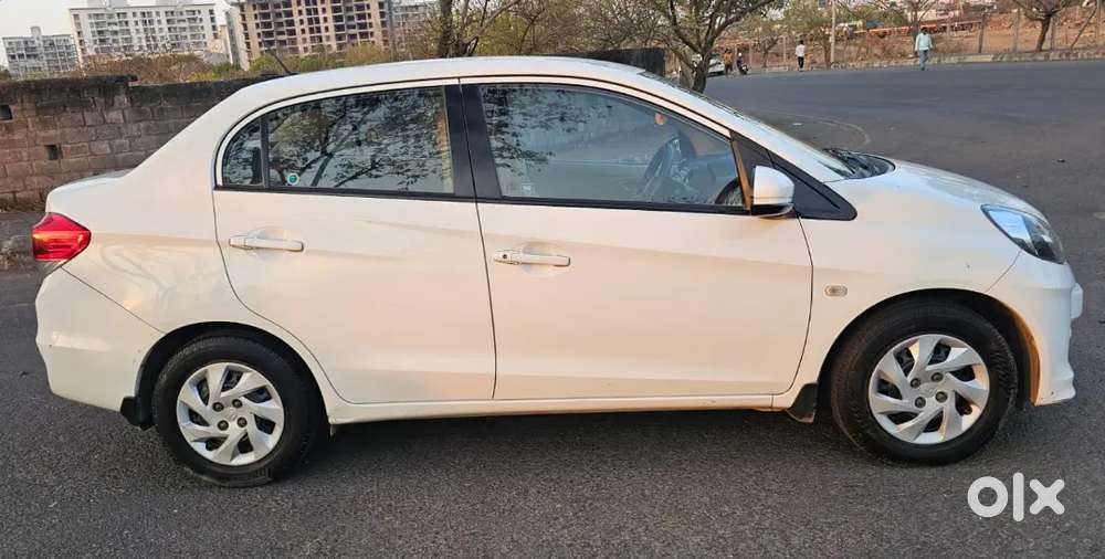Honda Amaze 2015 Diesel Well Maintained
