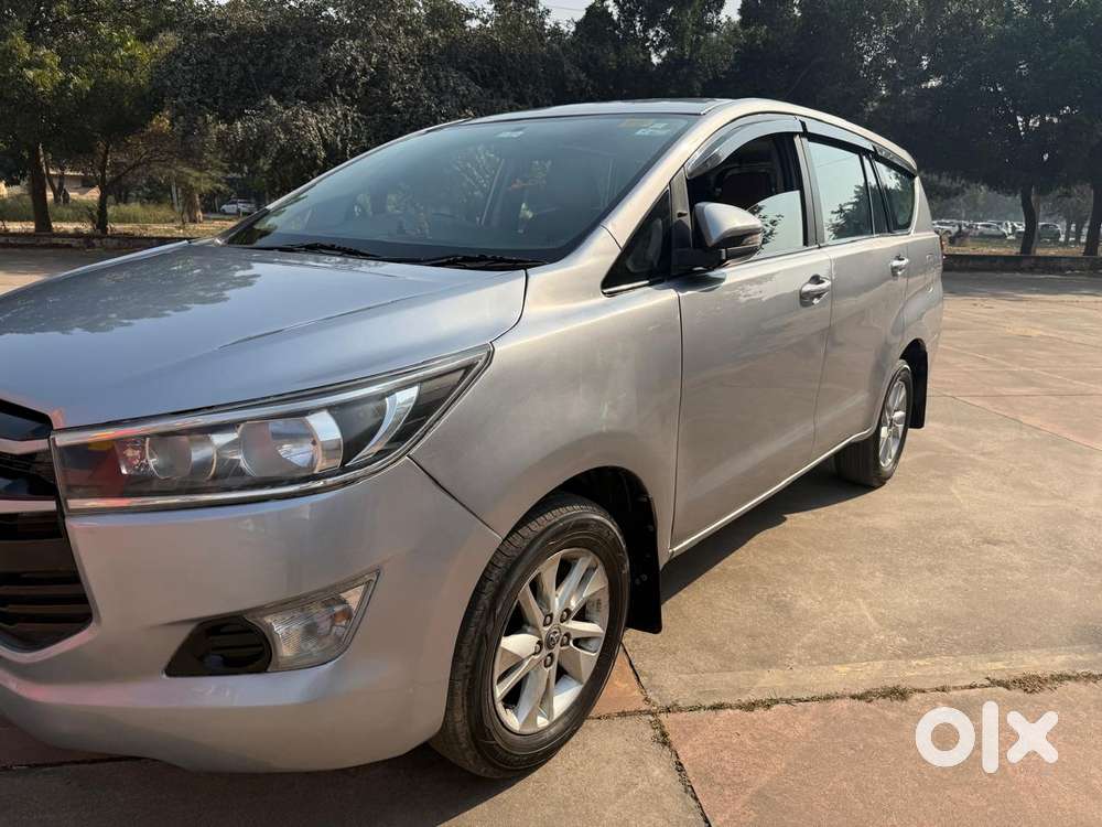 Toyota Innova Crysta 2.4 G Mt, 2019, Diesel