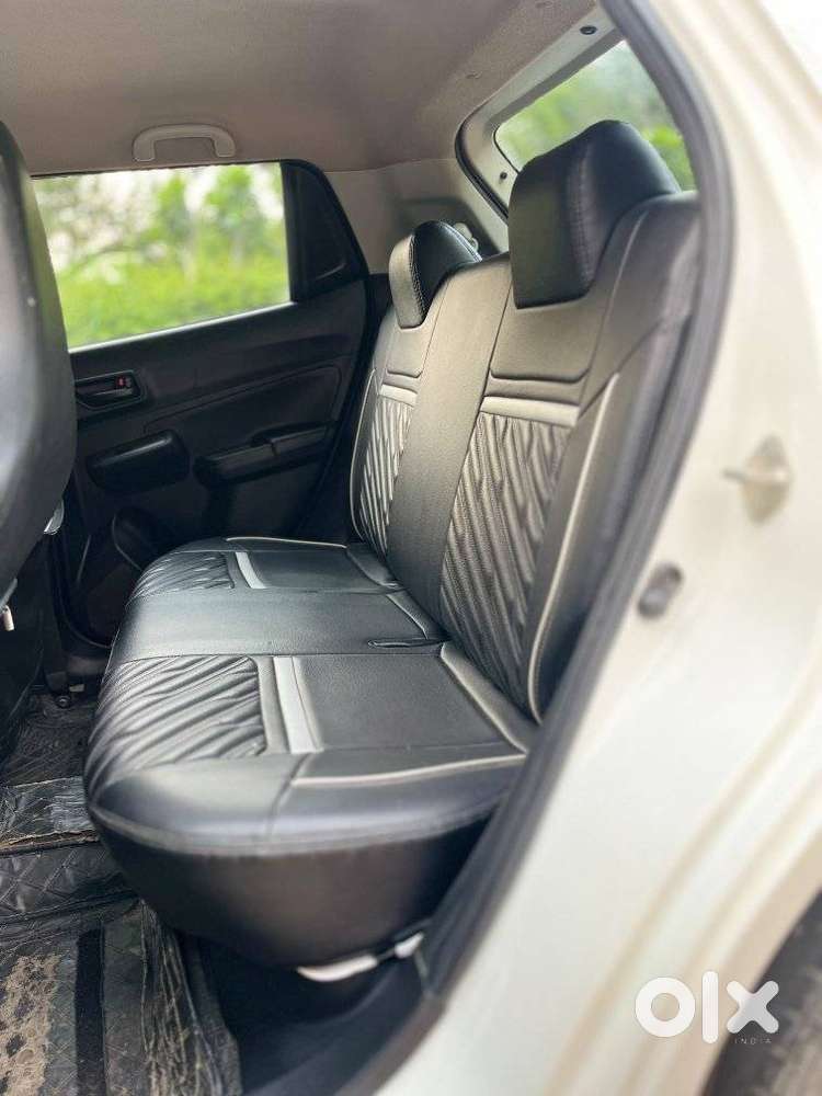 Maruti Suzuki Swift Lxi Optional-o, 2023, Petrol
