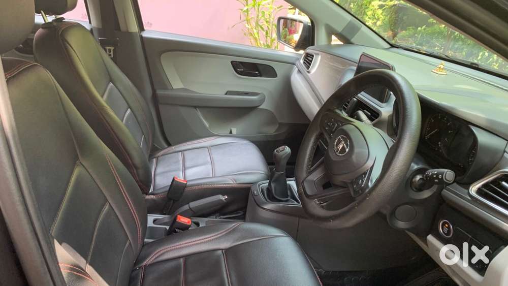 Altroz Xt 1.2na Grey- 2020   Petrol Manual