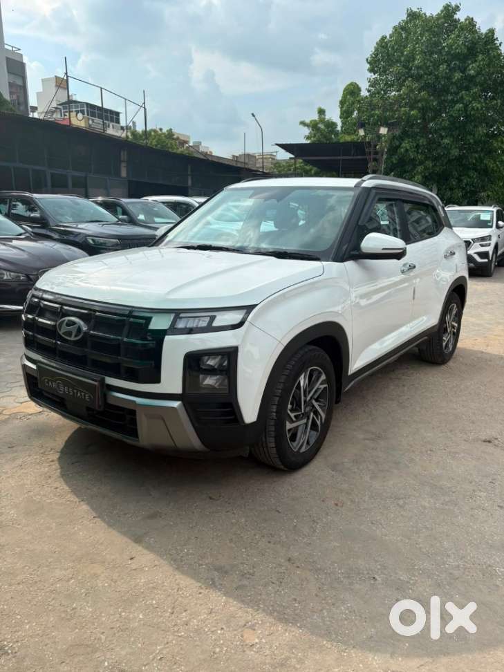 Hyundai Creta 1.5 Sx (o) Ivt Petrol, 2025, Petrol