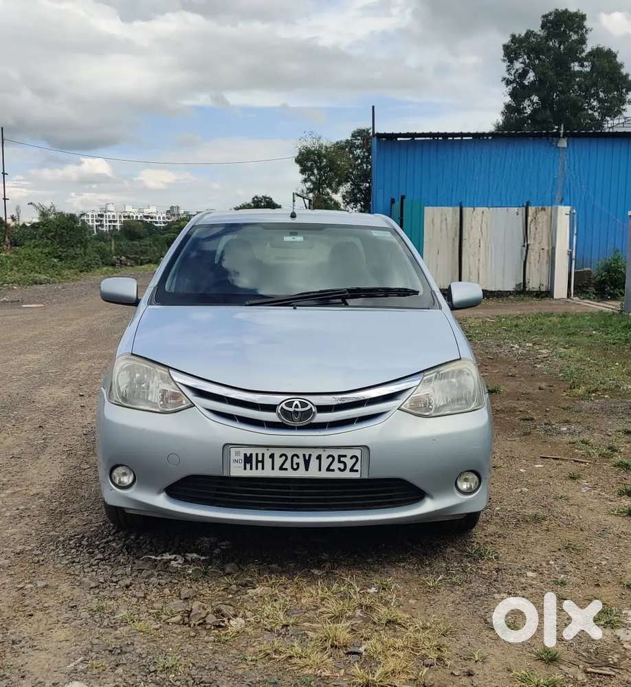 Toyota Etios 1.5 V, 2011, Petrol