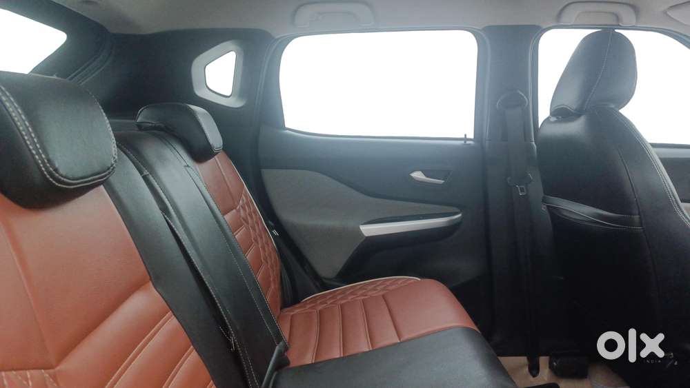 Nissan Magnite 1.0 Xv, 2022, Petrol