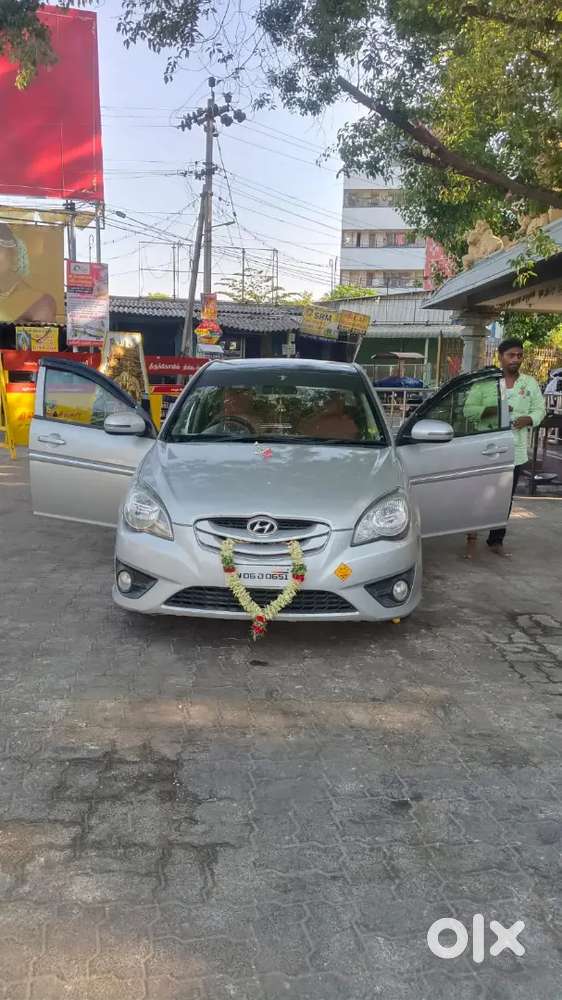 Hyundai Verna Sx 2011