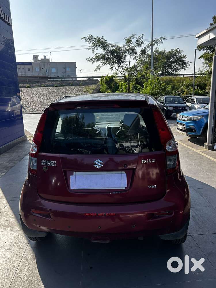 Maruti Suzuki Ritz Vxi, 2012, Petrol