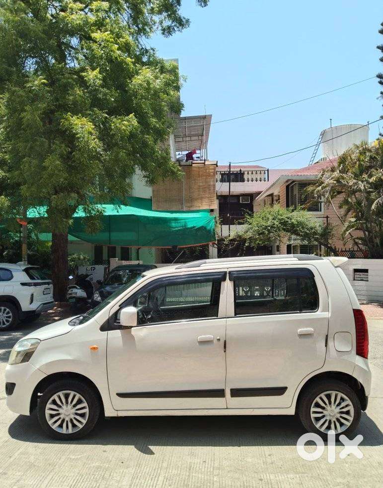 Maruti Suzuki Wagon R 1.0 2010-2019 Vxi (o), 2017, Petrol