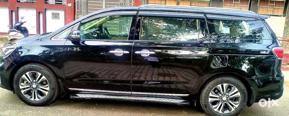 Kia Carnival Premium, 2020, Diesel