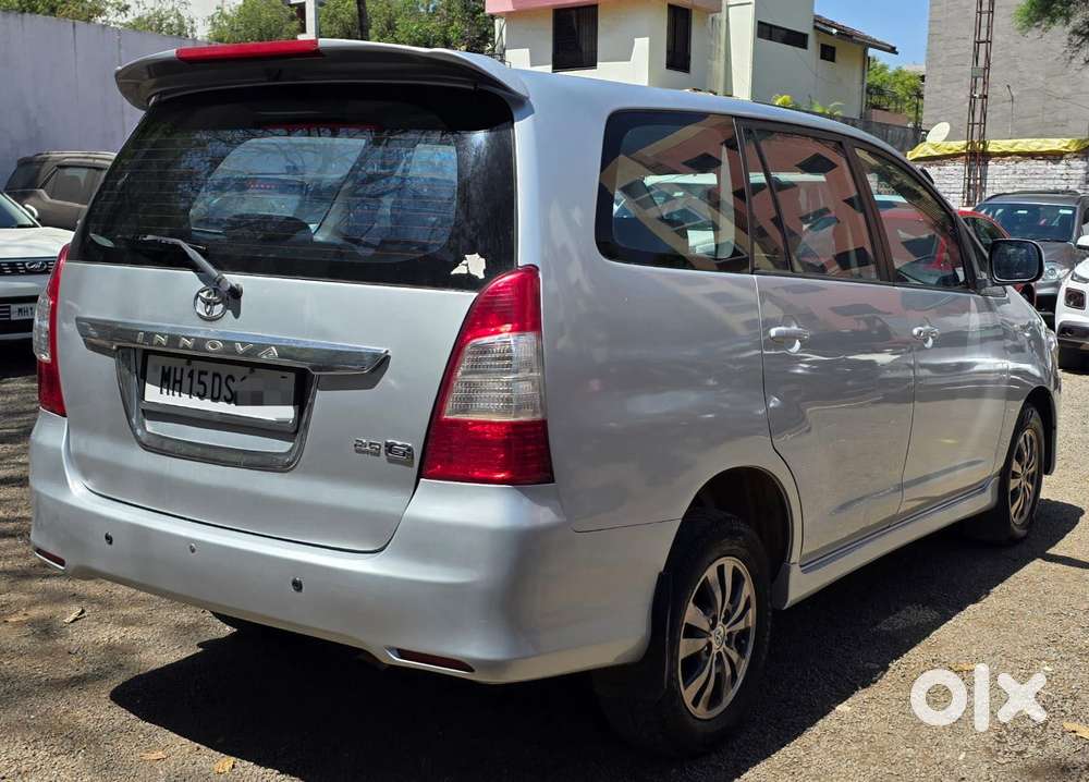 Toyota Innova 2.5 G (diesel) 8 Seater, 2013, Diesel