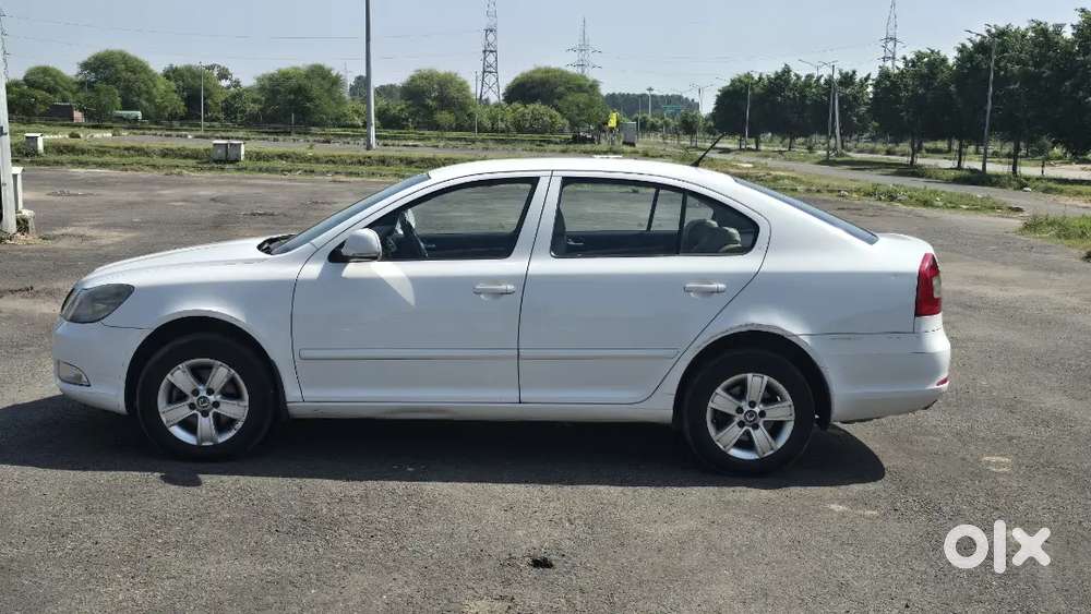 Skoda Laura 2.0 Tdi 2012