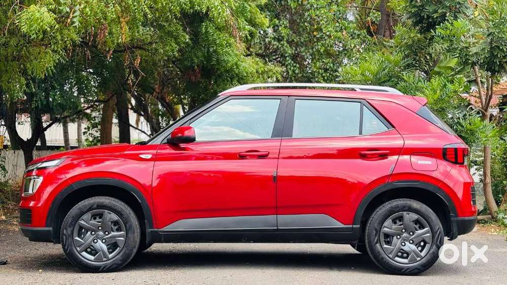 Hyundai Venue S Mt 1.2 Kappa, 2023, Petrol