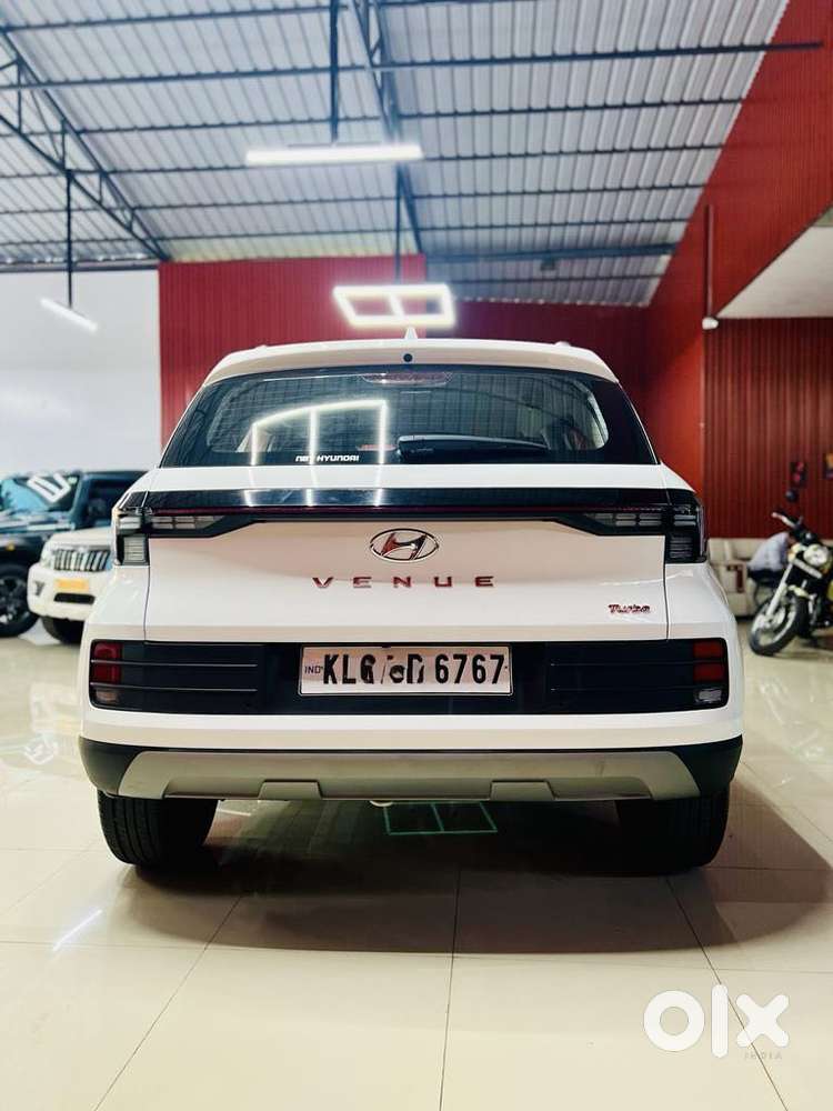 Hyundai Venue 1.0 S (o) Turbo Imt, 2022, Petrol