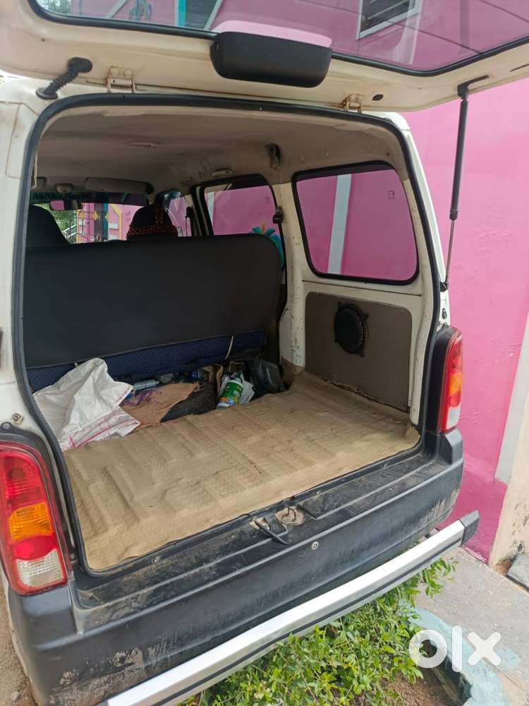 Maruti Suzuki Eeco 2014 Petrol 87270 Km Driven