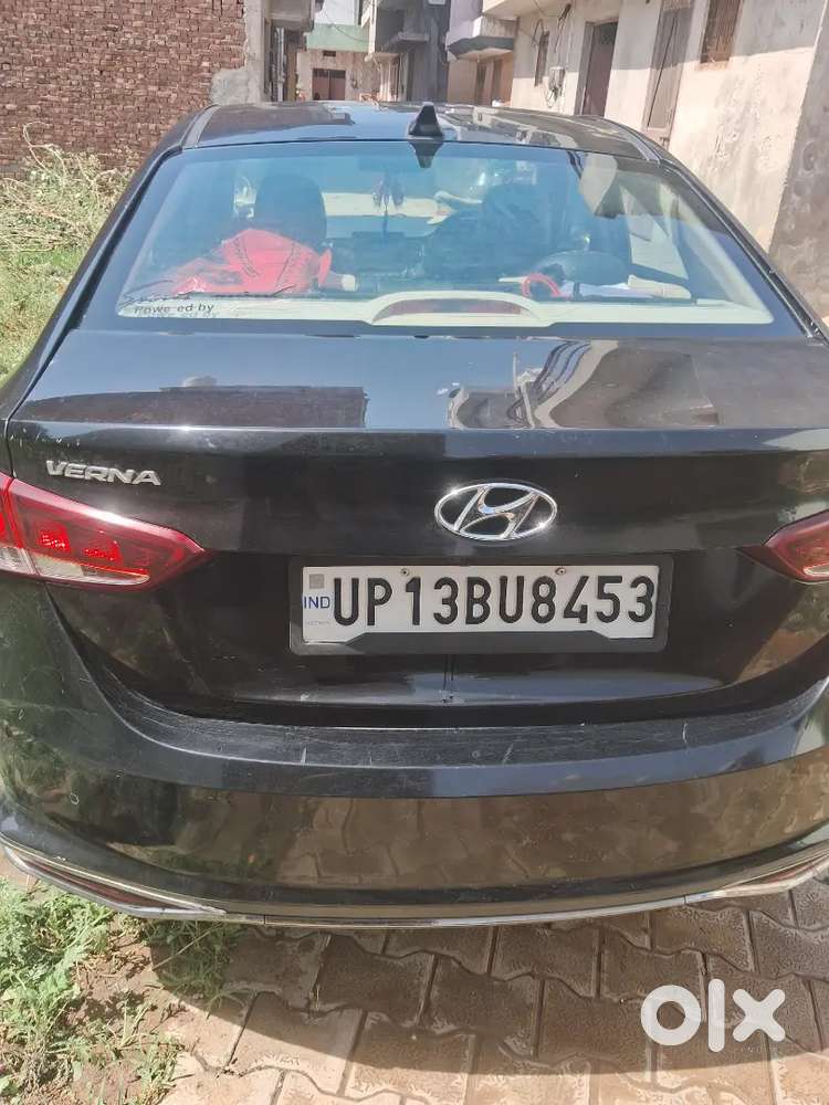 Sirf 10,00000 Mei Black Verna Sx Push Button Start And Sunroof Model