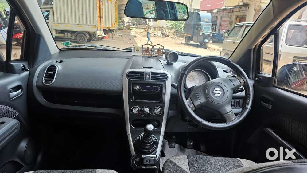 Maruti Suzuki Ritz Vxi, 2013, Petrol
