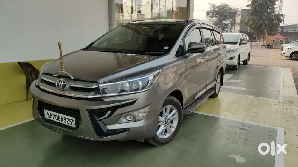Toyota Innova Crysta 2019