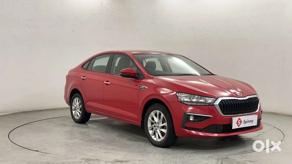 Skoda Slavia Ambition 1.0l Tsi Mt, 2023, Petrol