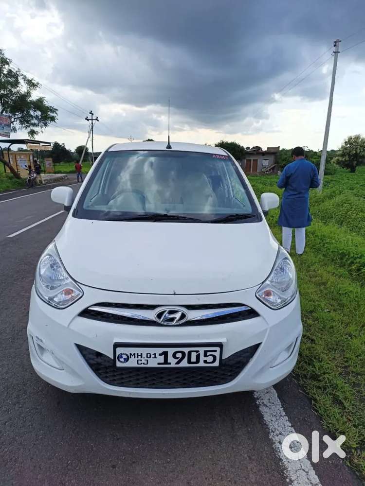 2017 Maruti Suzuki Brezza Zdi I10 2016 Fiesta 2011
