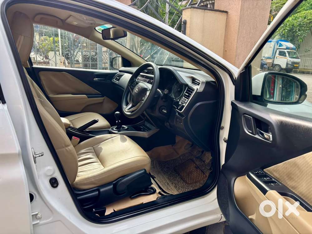 Honda City I-vtec Sv, 2019, Petrol
