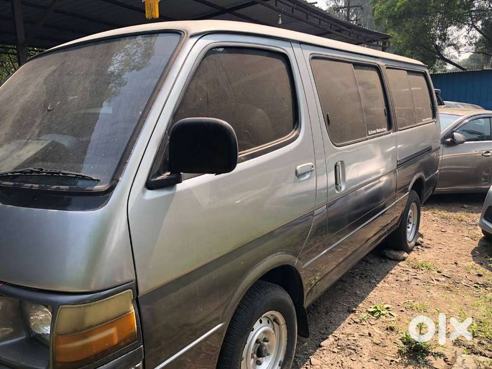 Imported Embassy Hiace
