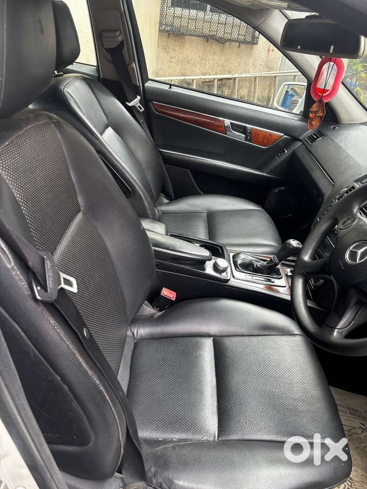 2011 Mercedes-benz C-class Year