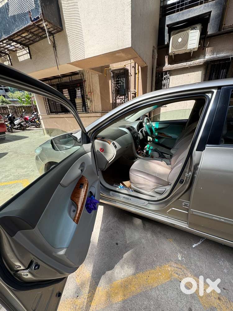 Toyota Corolla Altis 1.8g, 2009 — Petrol Manual