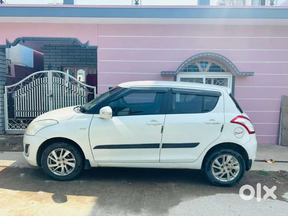 Maruti Suzuki Swift Zdi 2012